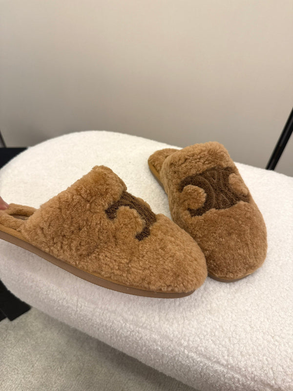 CL Elena Mule in Shearling 10mm Brown Wool 435861