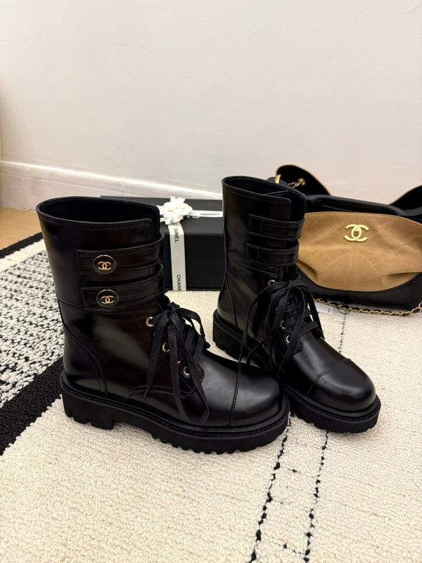 CC 2025 Lace-up Combat Boot Black Leather 548115