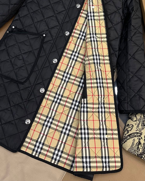 Burberry 25 Quilted Hooded Long Coat Black Polyester Cotton