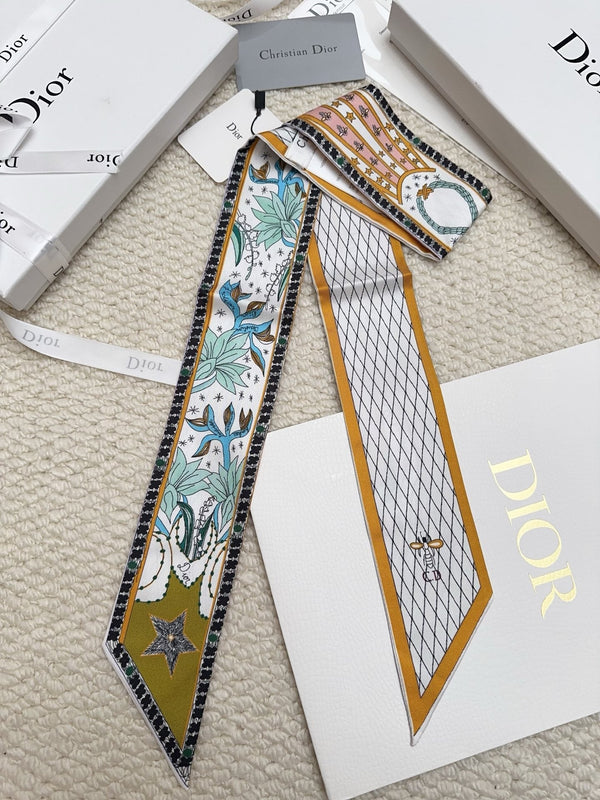 CD 26s Scarf 86cm In Silk 311737