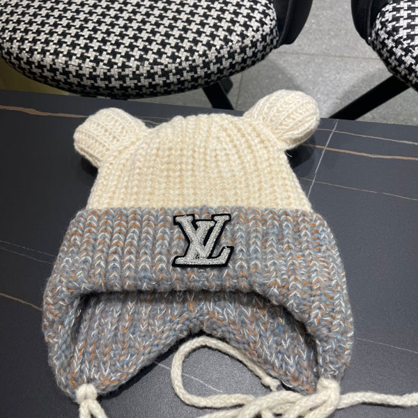 BERRETTO IN MAGLIA CON ORECCHIE CARINE IN LANA GRIGIO MISTO BIANCO 403484