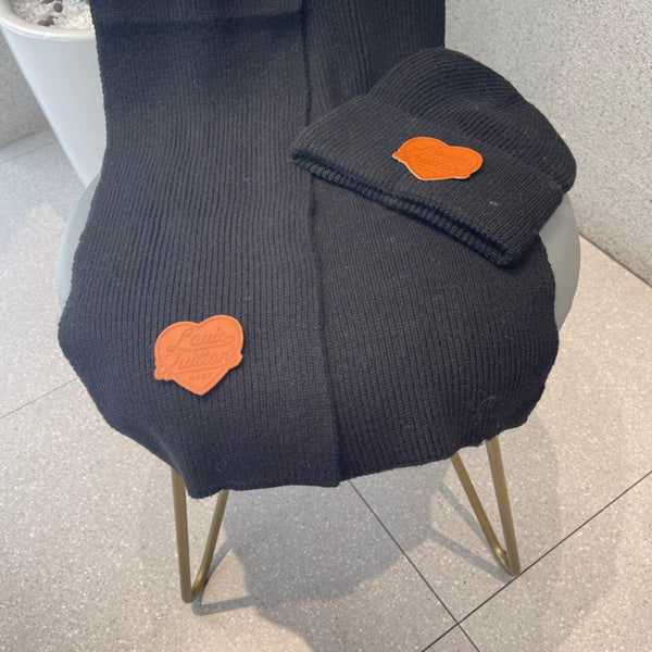 SET SCIARPA E CAPPELLO IN LANA NERA 414794