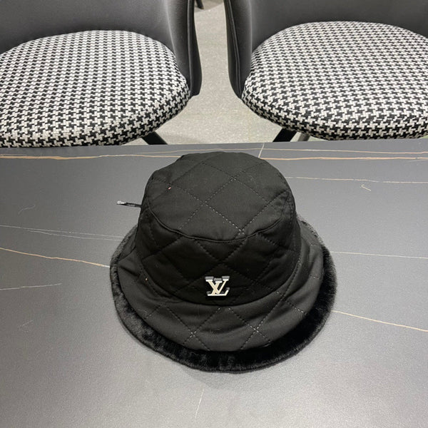 CAPPELLO A PENNELLO IN MAGLIA DI COTONE NERO E PELLICCIA DI AGNELLO 420923