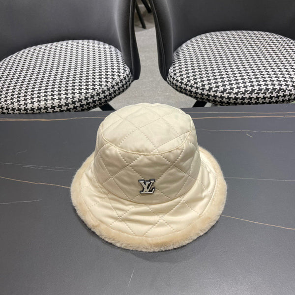 CAPPELLO A SECCHIELLO IN MAGLIA DI COTONE BEIGE CREMA E PELLICCIA DI AGNELLO 420924