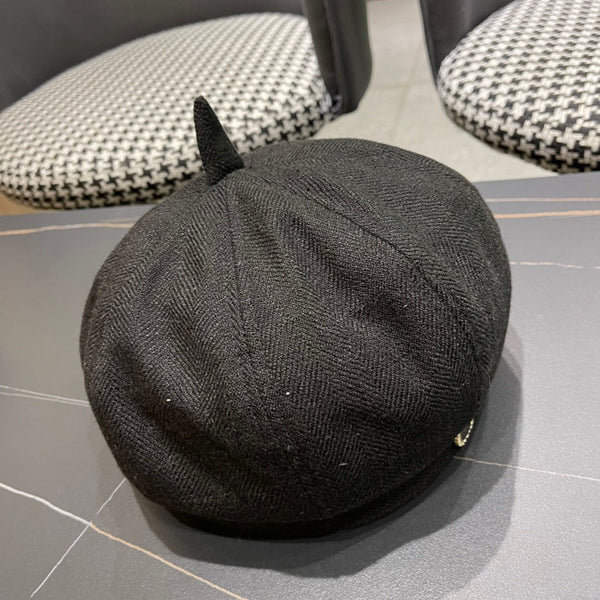 BERET HAT IN BLACK FABRIC 420941