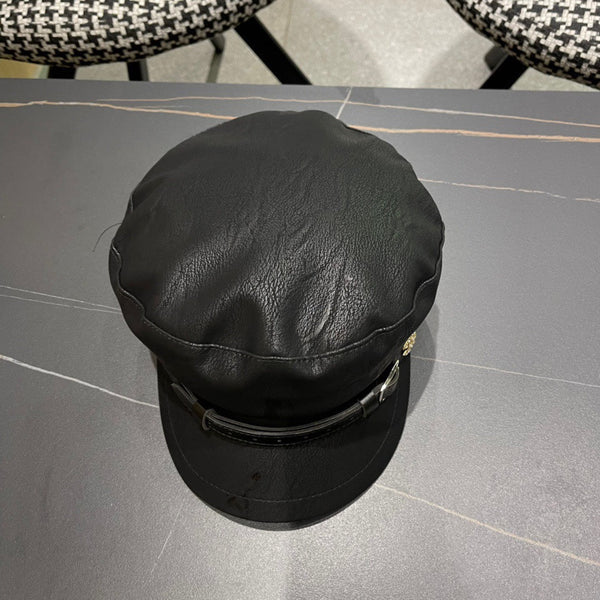 BAKER BOY CAP IN BLACK CALFSKIN 420946