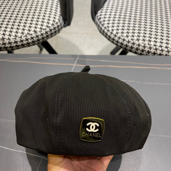 CAPPELLO BASCO IN VELLUTO A COSTE NERO 429844