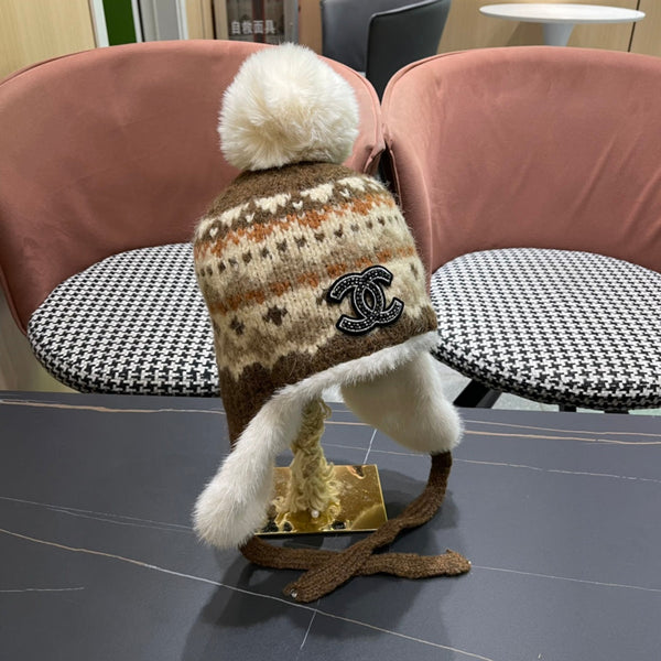 PLUSH WINTER HAT COLORFUL 431204