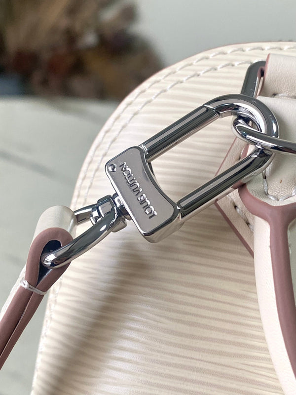 Alma Nano 18 in pelle Epi color crema