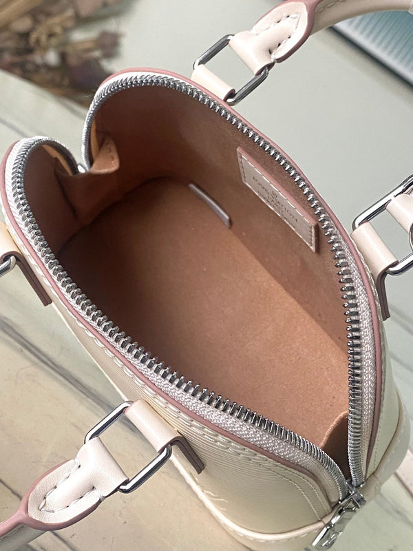 Alma Nano 18 in pelle Epi color crema