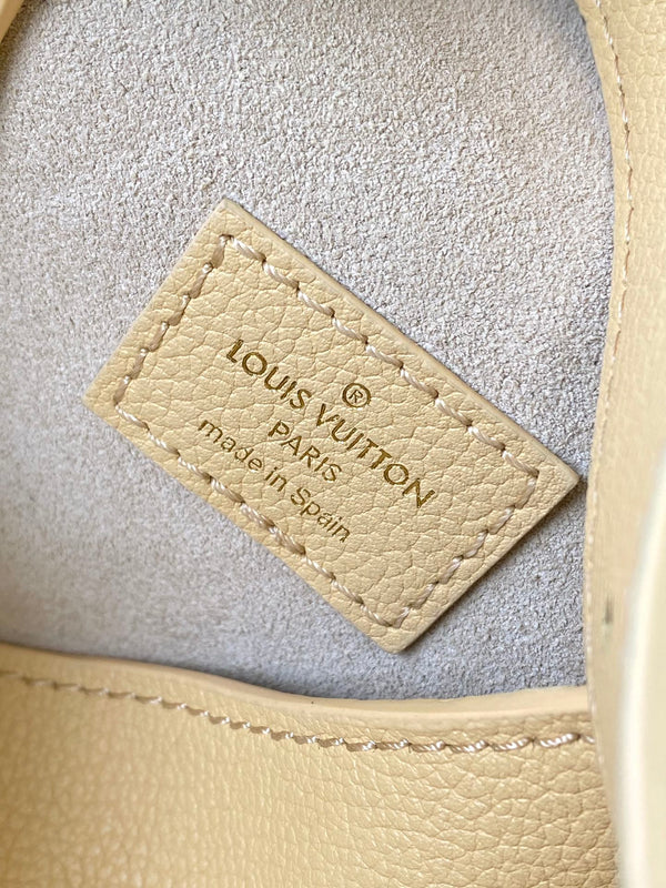 BORSA HOBO PM 28 SOTTILE IN PELLE DI VITELLO GIALLO URBANO CON FIBBIA ORO