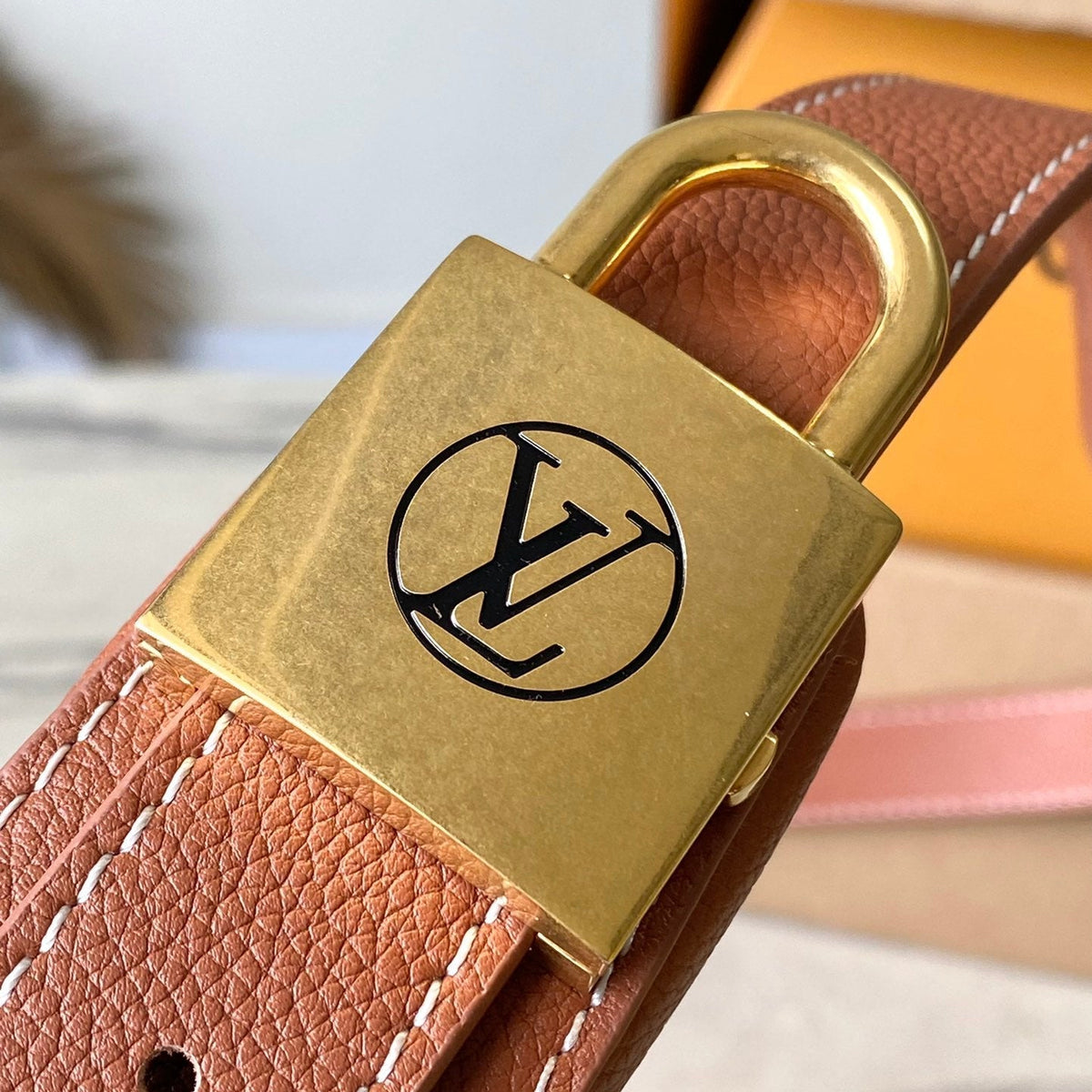 LOW KEY BUMBAG 28 IN SPANISH ORANGE CALFSKIN GOLD BUCKLE - BLOOMAURA