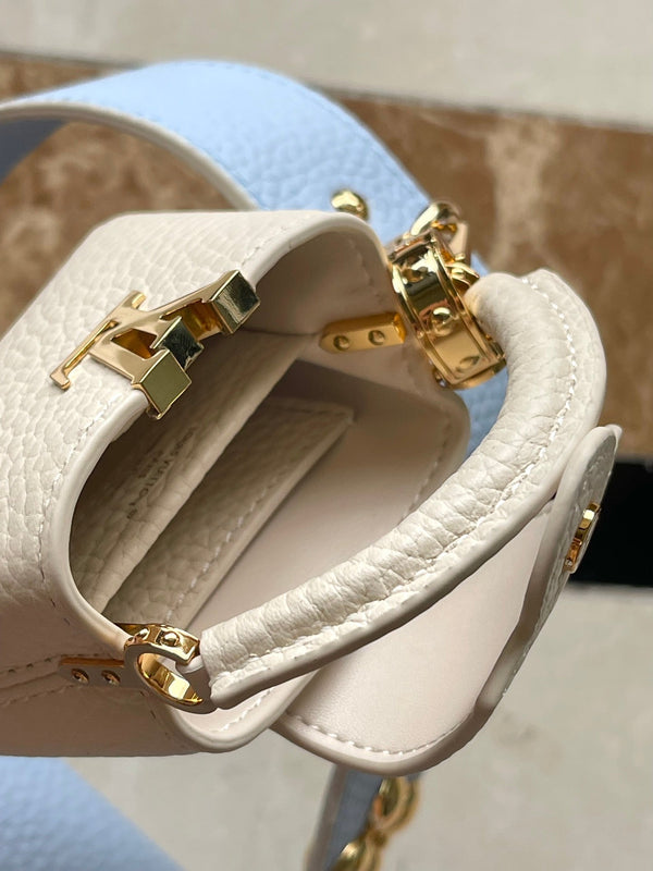 CAPUCINES MINI 21 IN BLU CANDY CON FERRAMENTA IN ORO TAURILLON