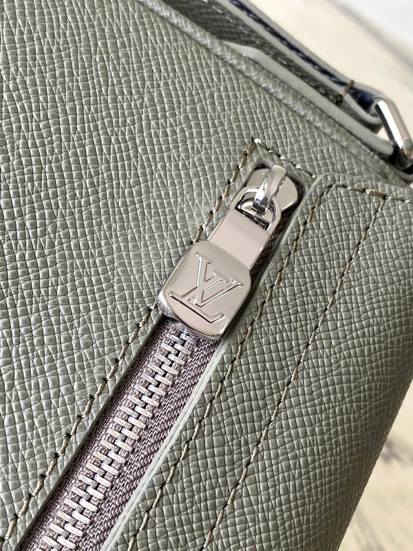 DISTRICT PM 26 IN PELLE DI VITELLO VERDE KHAKI