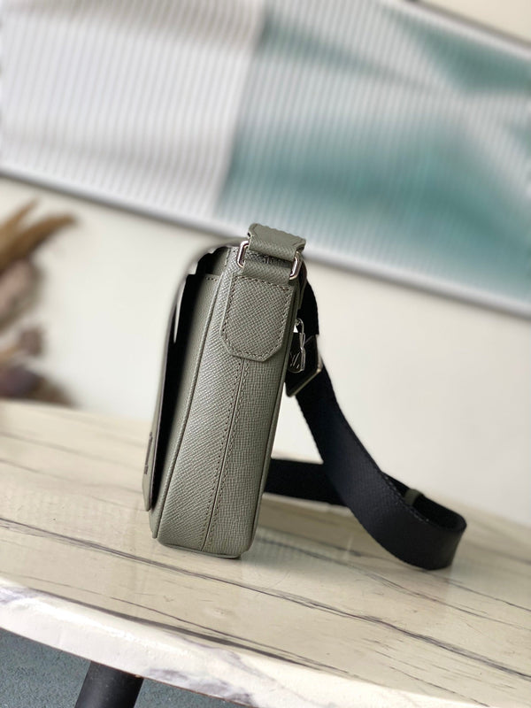 DISTRICT PM 26 IN PELLE DI VITELLO VERDE KHAKI