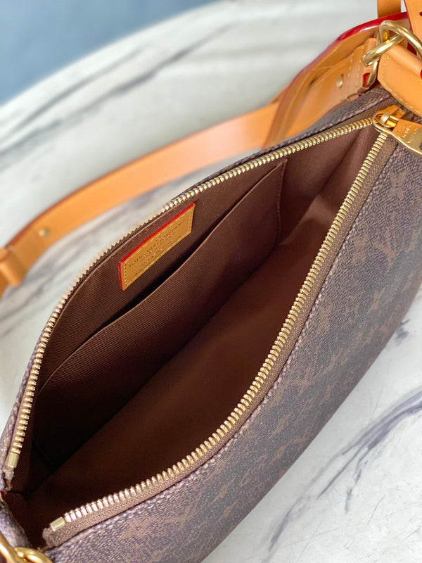 POCHETTE ACCESSORIO XL 28 IN TELA MONOGRAM DUST MARRONE