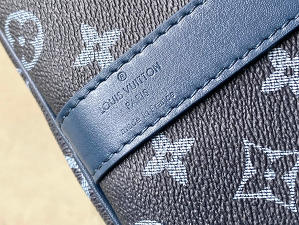 KEEPALL BANDOULIÈRE 55 IN TELA CON MONOGRAMMA SFUMATO VERDE NAVY