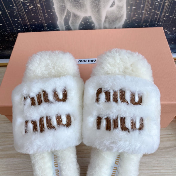 Miu Slippers White Wool