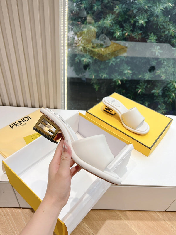 FF Baguette Slides Women 45 Nappa Leather White