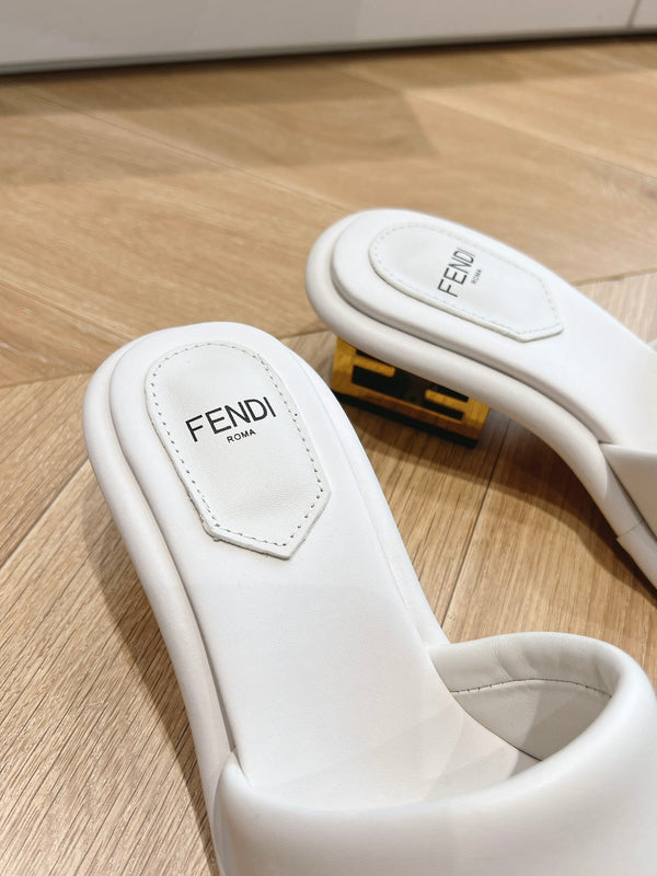 FF Baguette Slides Women 45 Nappa Leather White