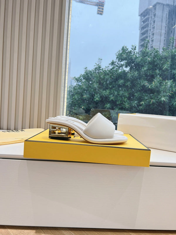 FF Baguette Slides Women 45 Nappa Leather White