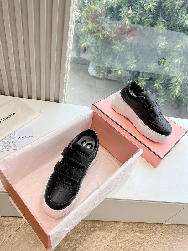 ACNE STUDIO SNEAKER IN BLACK LAMBSKIN