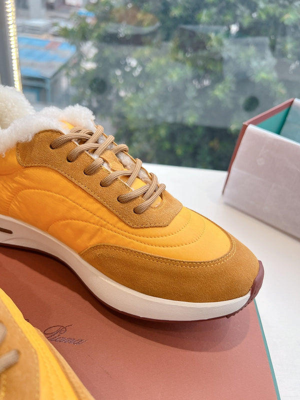 LP Weekend Walk Sneaker Yellow & Brown Fur Suede 549510