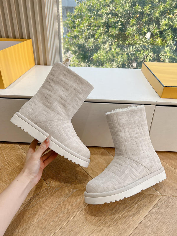 Fendi Apres Chic with FF chamois Boots Light Taupe Suede 475233