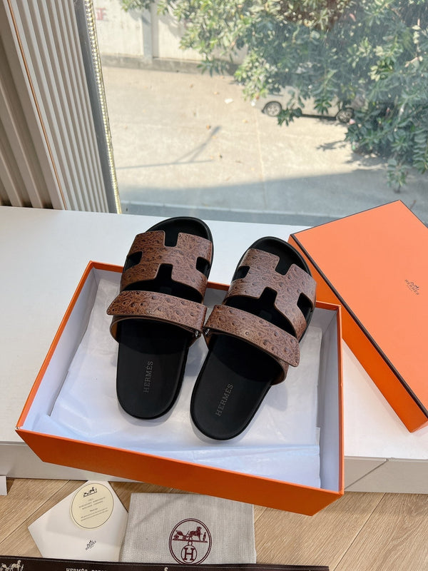 HM Chypre Sandal Walnut Brown Ostrich Leather 202803