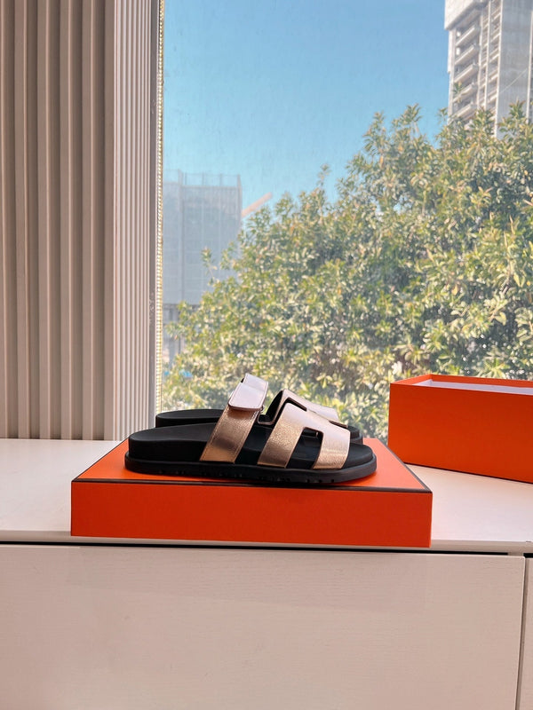 HM Chypre Sandal Copper Roser Calfskin 202813