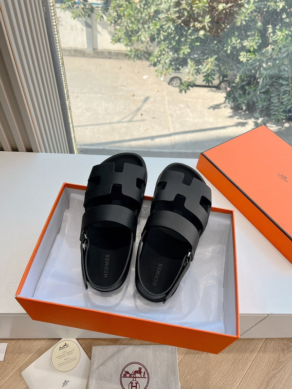 HM 25 Genius Sandal Black Calfskin