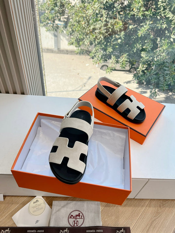 HM 25 Genius Sandal Grey Suede Black Calfskin