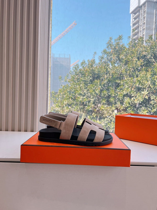 HM 25 Genius Sandal Rose Brown Suede Black Calfskin