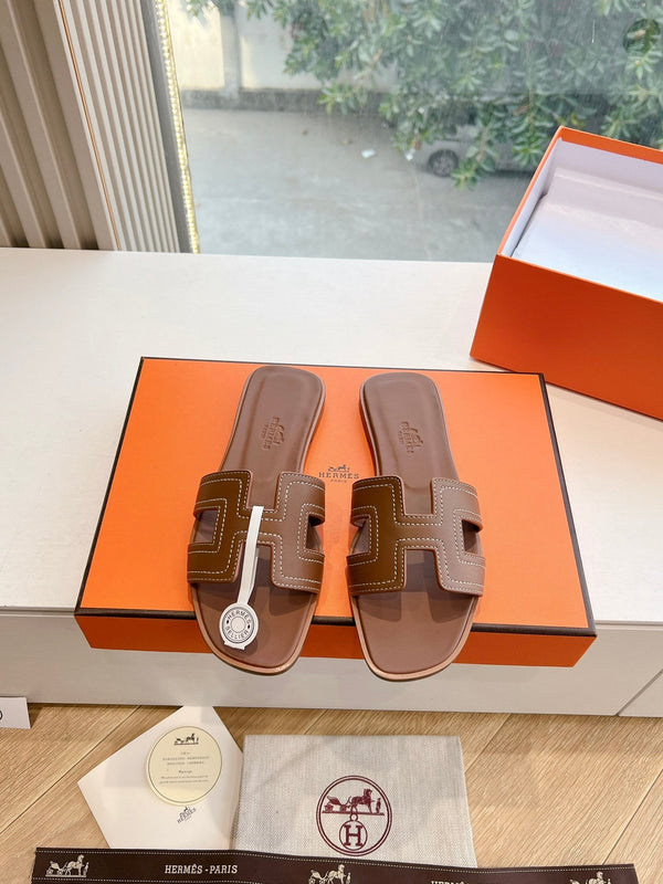 HM 25 Oran Sandal Brown Calfskin White Thread Embroidery