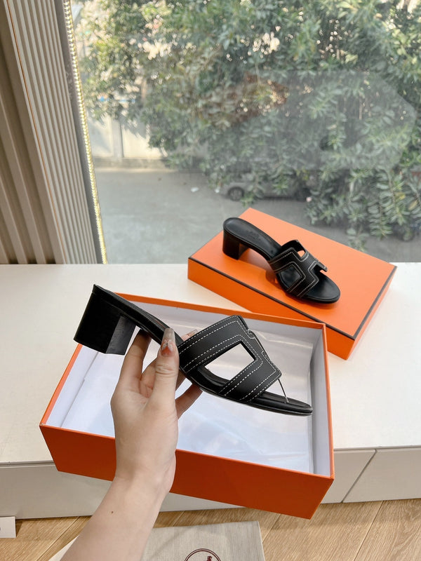 HM 25C Oasis sandal Black Leather 202837