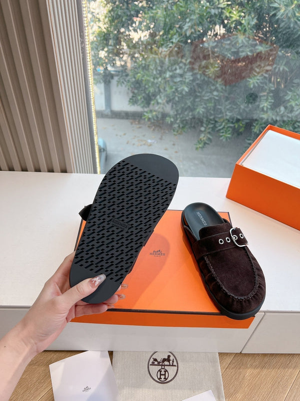 HM 25 Key Mule Red Wine Suede