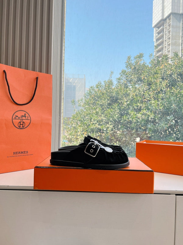 HM 25 Key Mule Black Suede