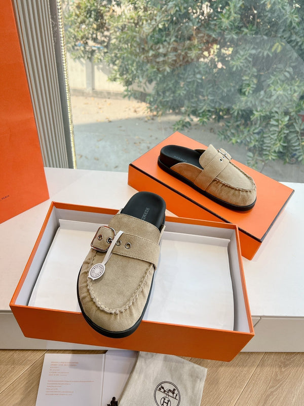 HM 25 Key Mule Light Grey Suede