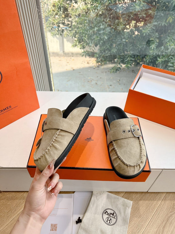 HM 25 Key Mule Light Grey Suede