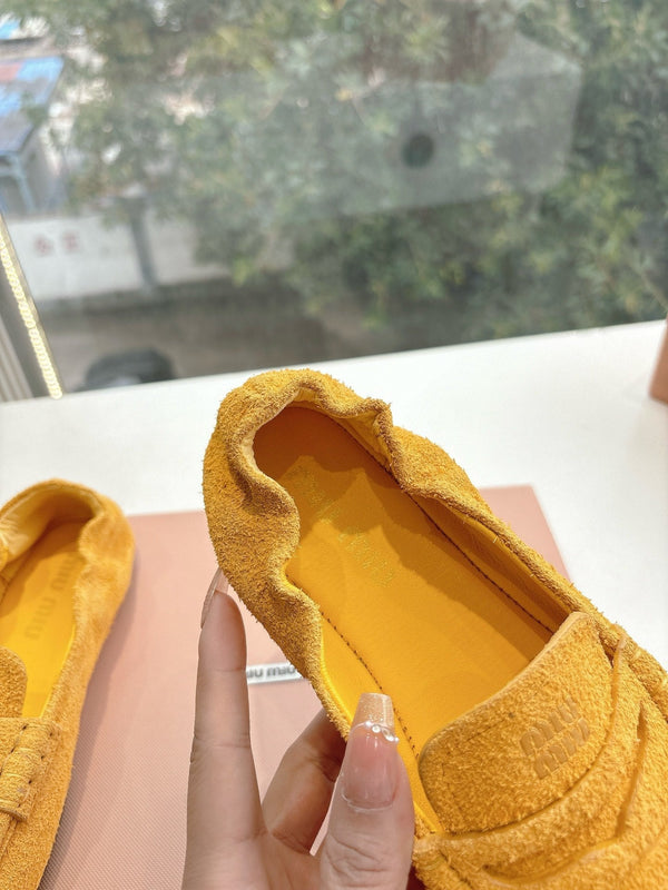 Miu G027 Orange Suede leather Loafer 223899