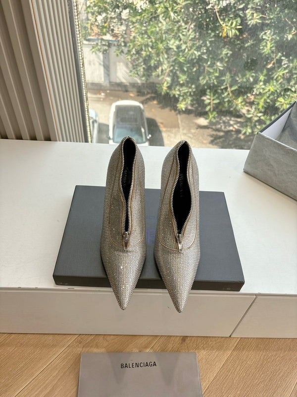 ZIPPER POINTED-TOE HIGH PUMPS IN BEIGE SUEDE ATTACHED SILVER CRYSTAL