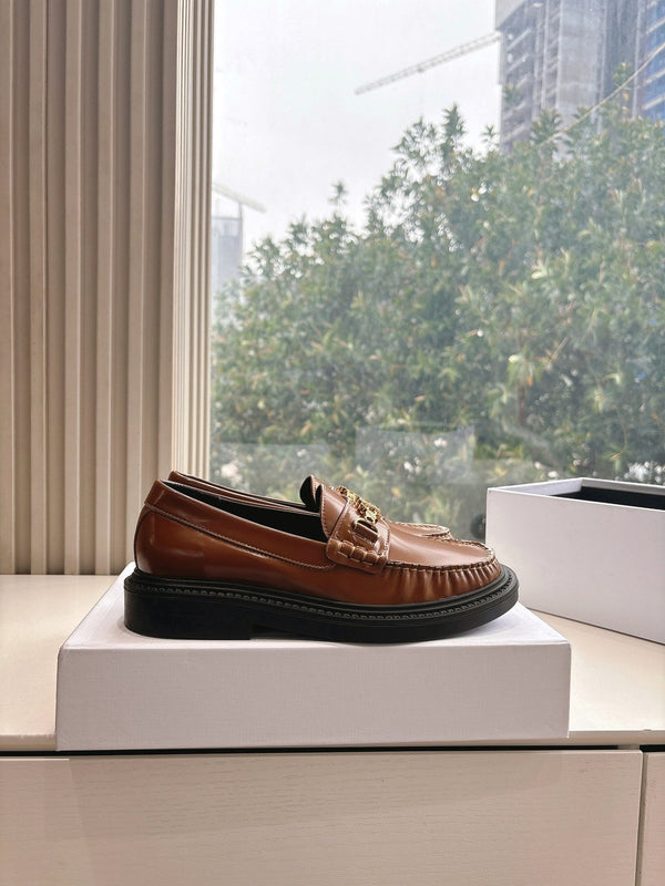 CELINE Buckle Triomphe Loafers Golden Leather 285955