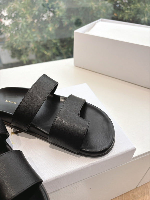 Hugh Sandal in Black Cowhide 286179