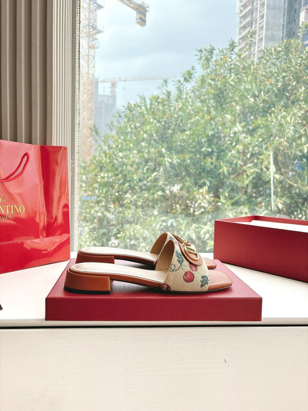 VT 2025 Cherryfic Leather Trimmed Slides Orange Sheepskin 286494