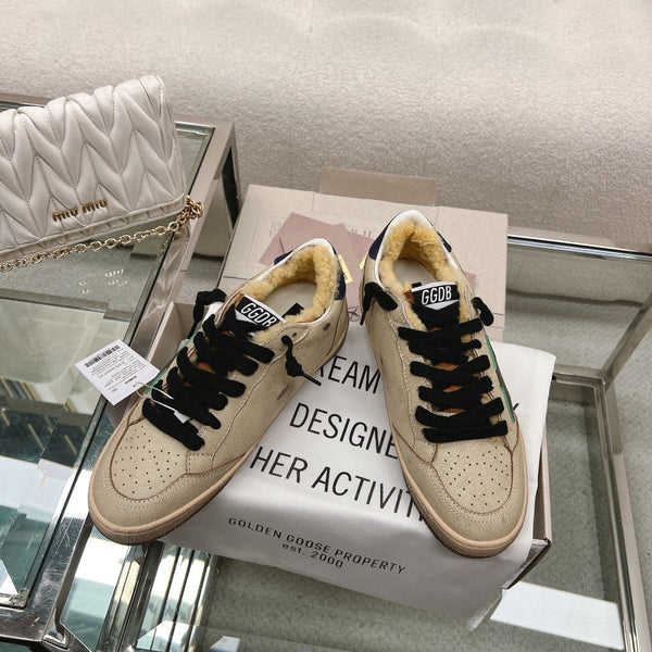 SNEAKERS BALL STAR IN PELLE DI VITELLO BEIGE RODEO DUST CON LINGUETTA BLU CON STELLA VERDE