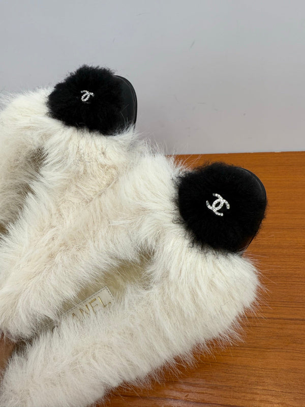 CC Coco Neige 25/26 Ballet Flats Black Suede White Furry