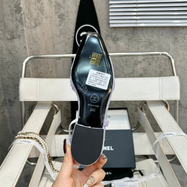 slingback piatte in tweed viola chiaro in pelle di vitello verniciata nera