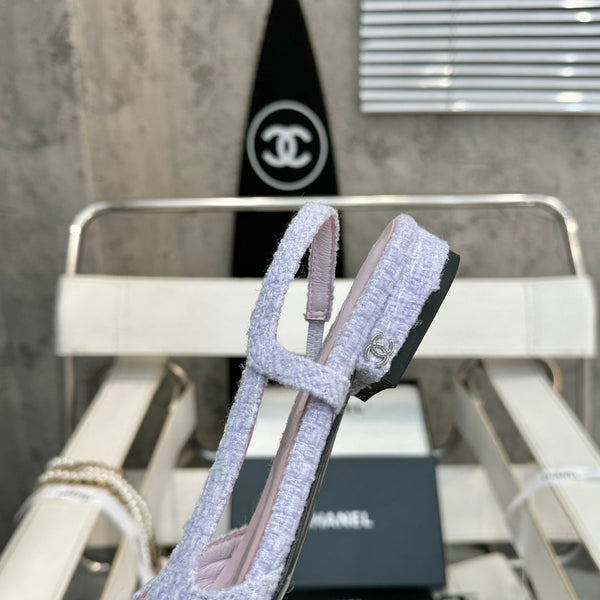 slingback piatte in tweed viola chiaro in pelle di vitello verniciata nera