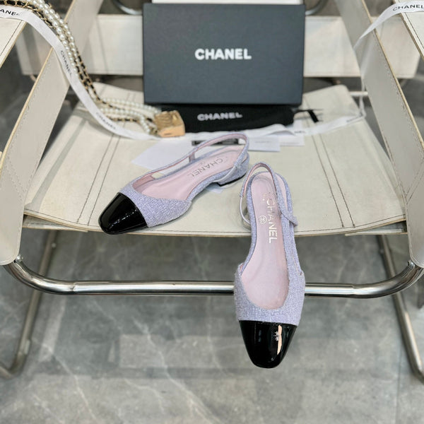 slingback piatte in tweed viola chiaro in pelle di vitello verniciata nera