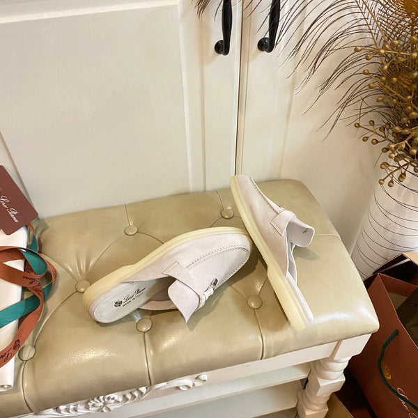 LP 26s Lock Charm Mules In Cream White Suede